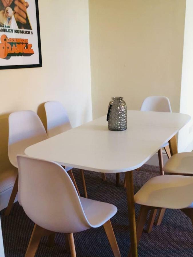 Spacious Apartment In The Heart Of St Leonards Hastings Bagian luar foto