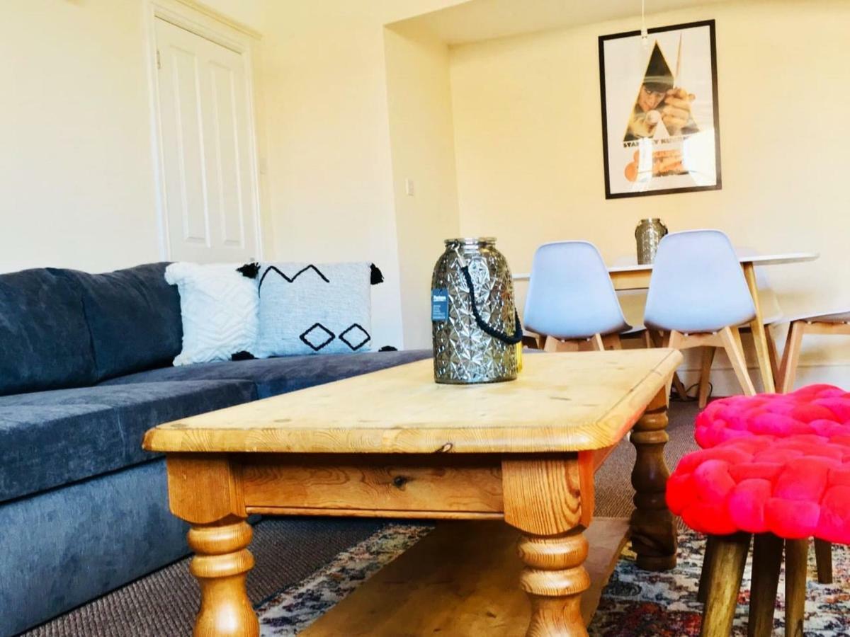 Spacious Apartment In The Heart Of St Leonards Hastings Bagian luar foto