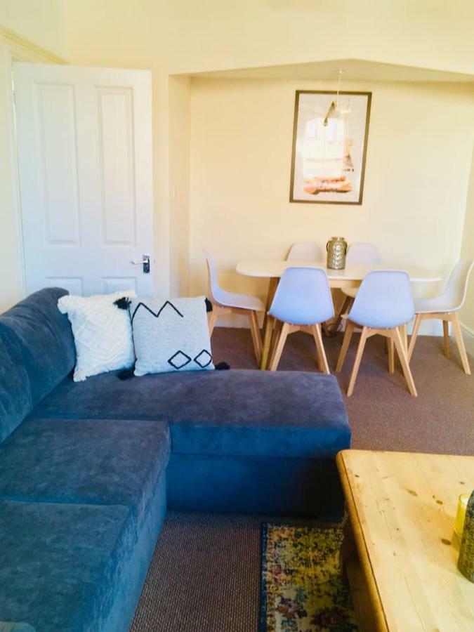 Spacious Apartment In The Heart Of St Leonards Hastings Bagian luar foto